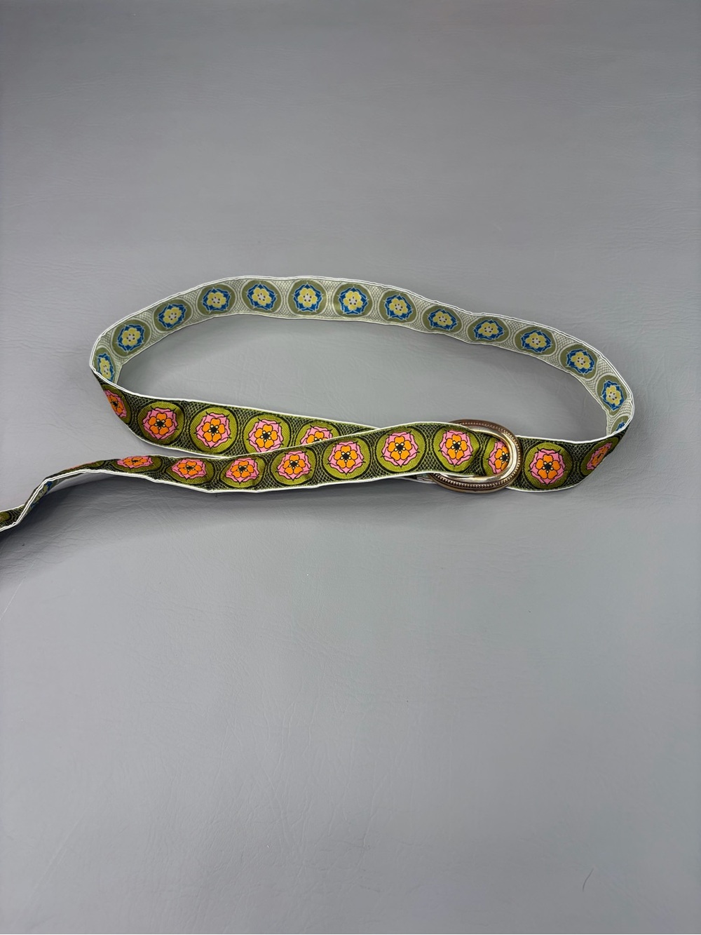 Eliza B vintage able. XL. Olive Green Floral Woven Ribbon Belt with Metal Ring